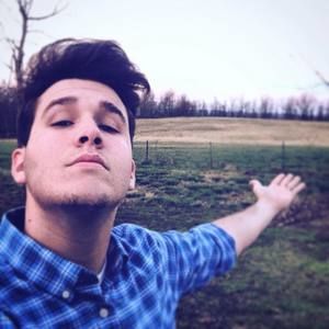 Meet your Posher, Regan